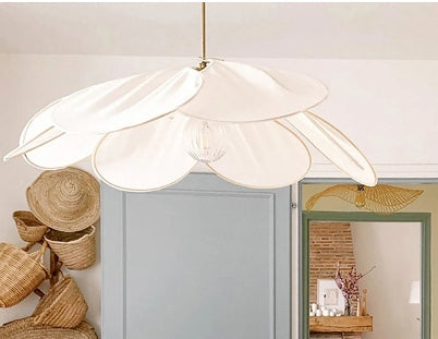 Stylish Flower-Shaped Pendant Lamp - Petalume | OpalDwell OpalDwell