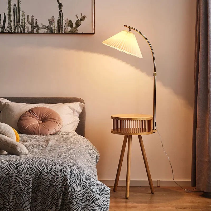 Liora | Floor Lamp in Jasmine Style OpalDwell