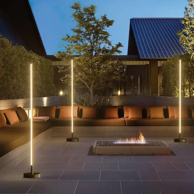 Solara Contemporary Outdoor Floor Lamp | OpalDwell OpalDwell