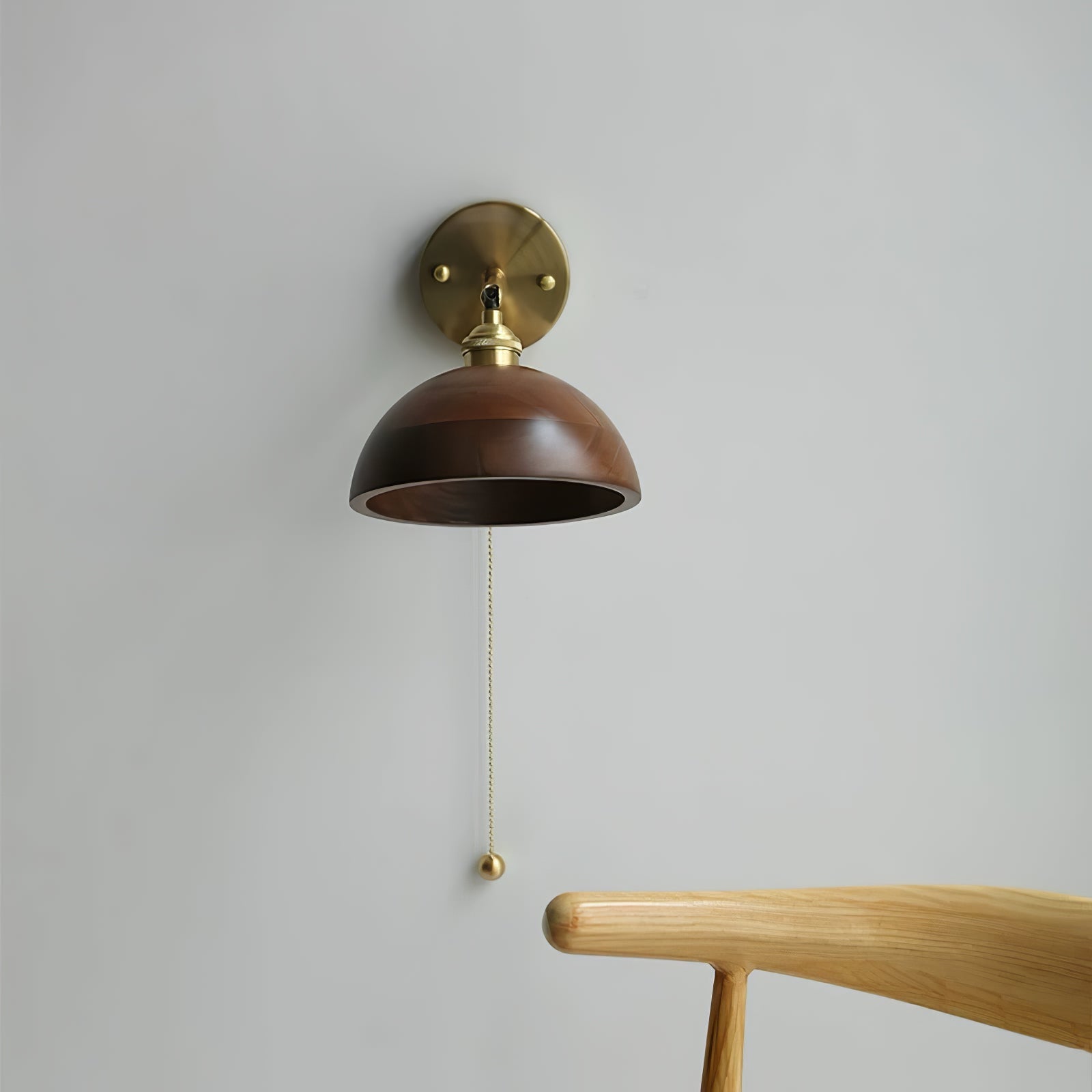 Aureo Vintage-Style Wood Wall Lamp with Pull Chain Switch - OpalDwell