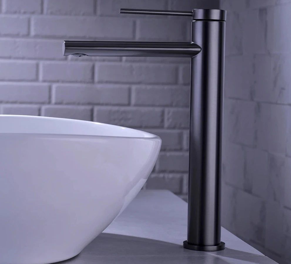 Novaqua Deck-Mounted Sink Faucet Single-Handle Brass-Ceramic OpalDwell