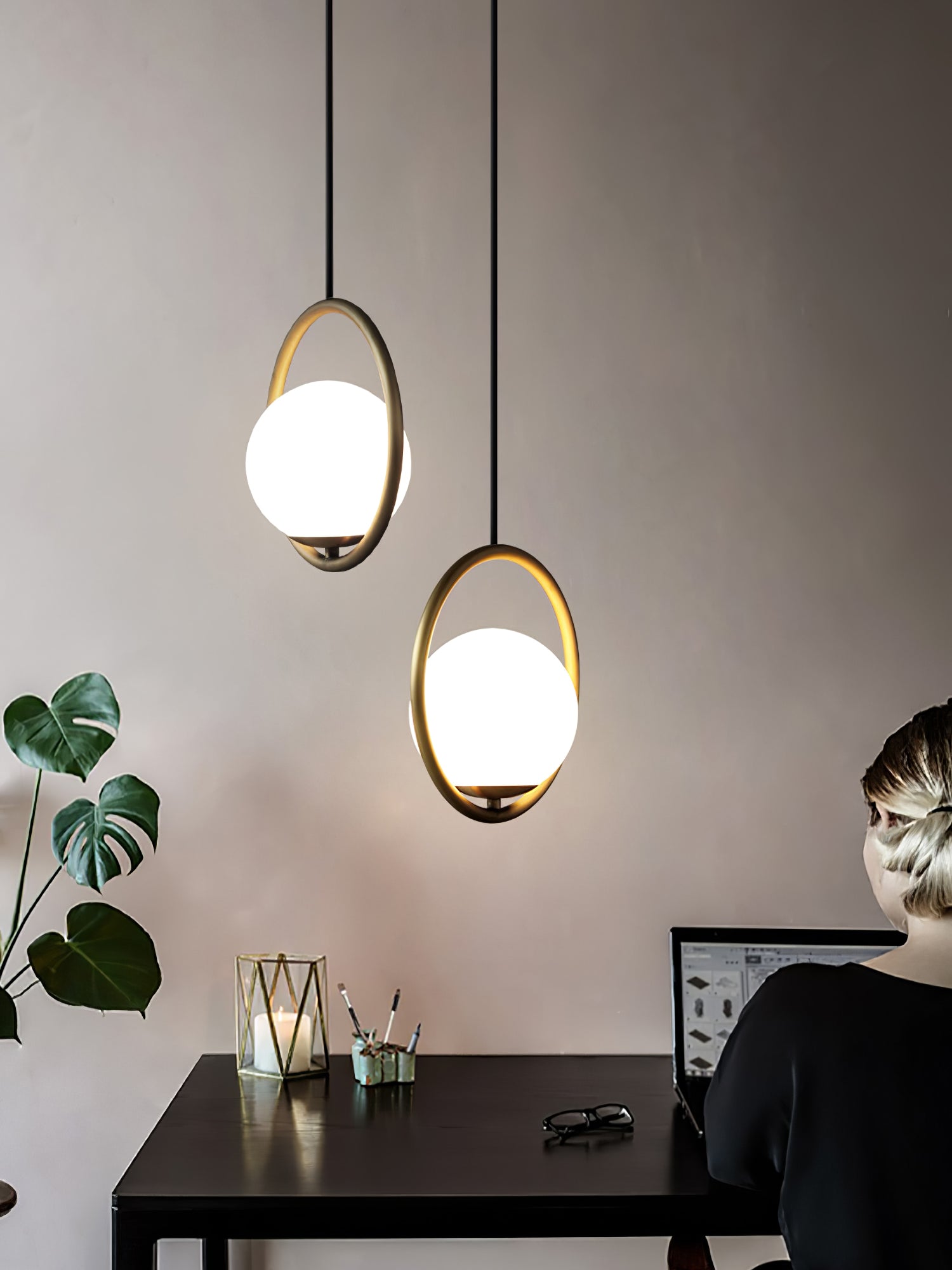 Lyra Modern Pendant Lamp With Elegant Minimal Design - OpalDwell