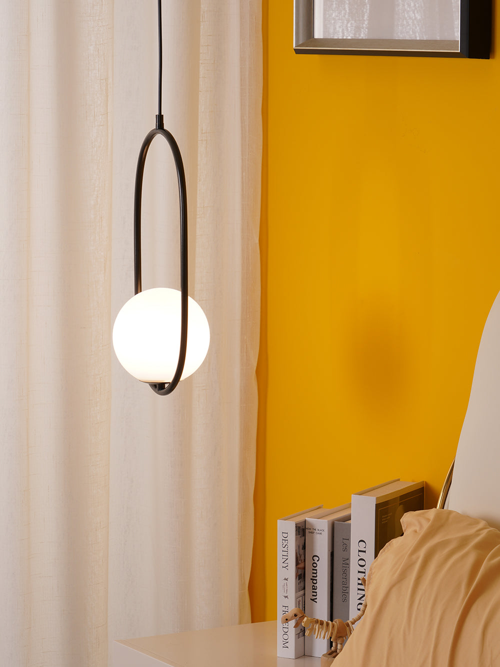 Lyra Modern Pendant Lamp With Elegant Minimal Design - OpalDwell
