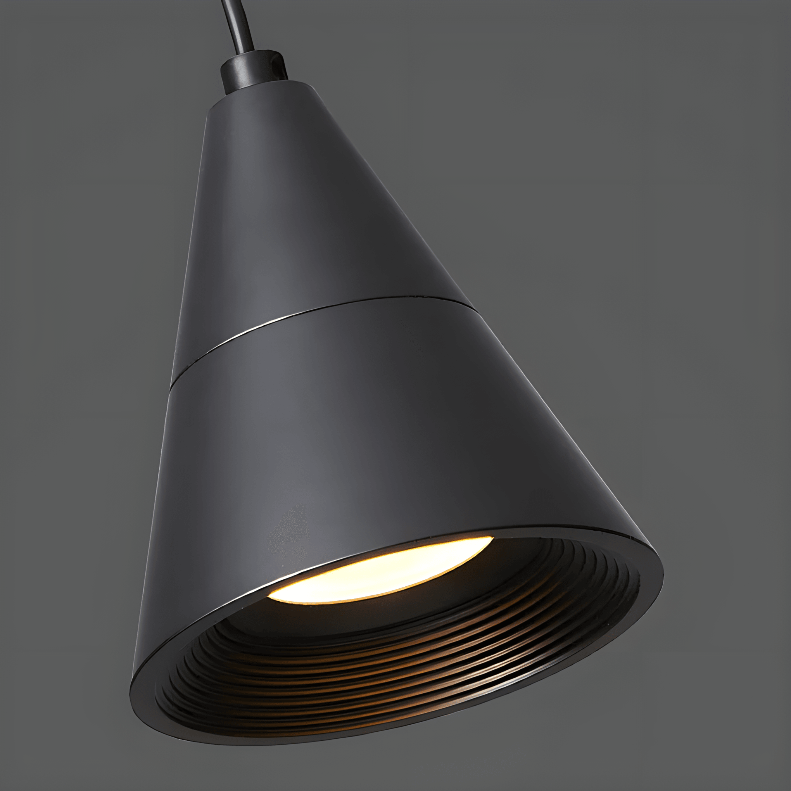 Arden | Minimalist Pendant Spotlight - OpalDwell