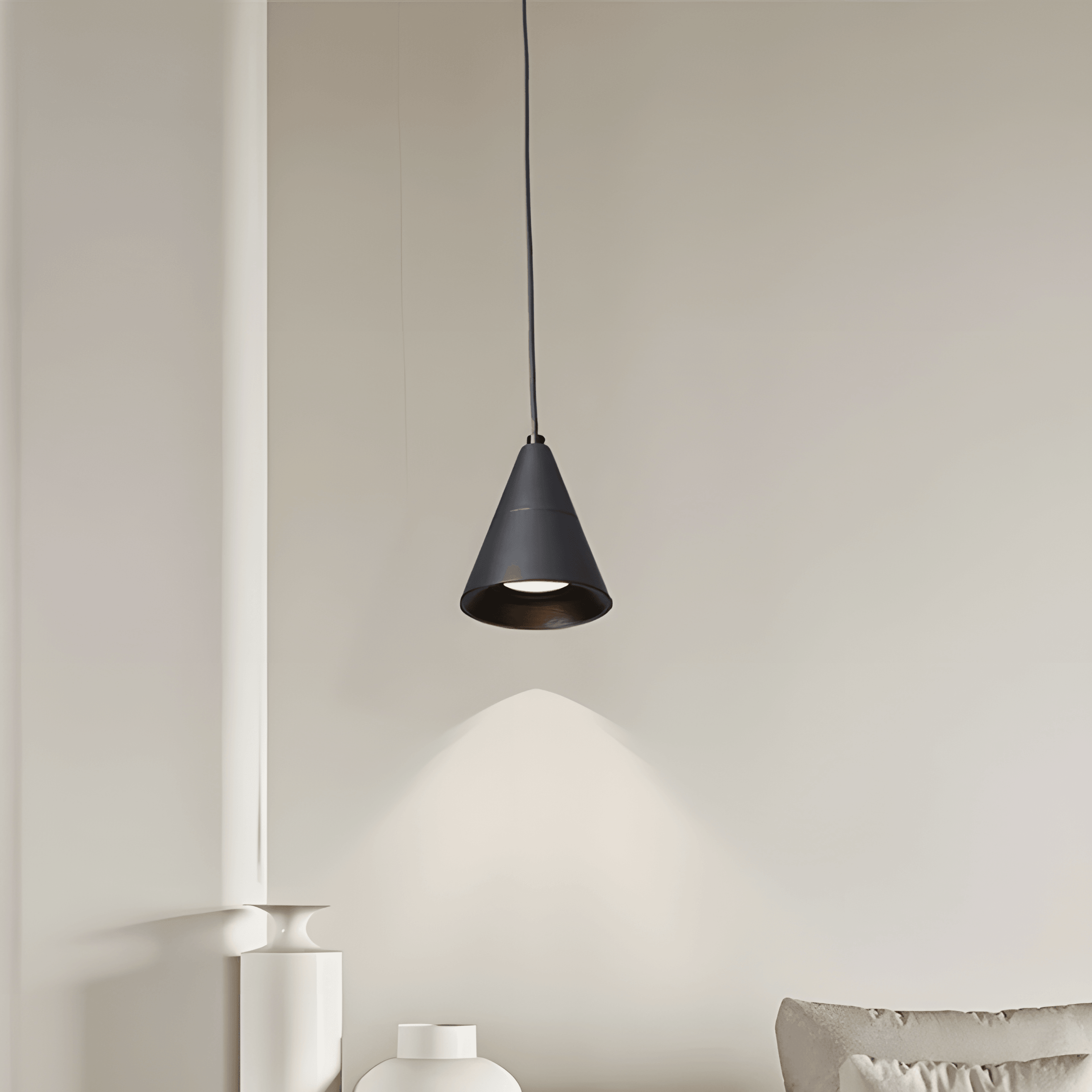 Arden | Minimalist Pendant Spotlight - OpalDwell