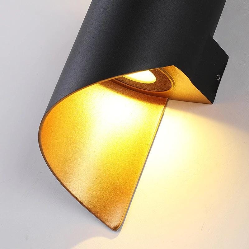 Riverton Wall Lamp - OpalDwell