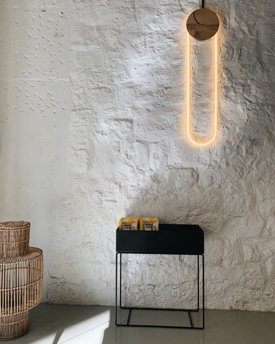 AeroLine Slim Cylindrical Wall Light Modern Sconce - OpalDwell