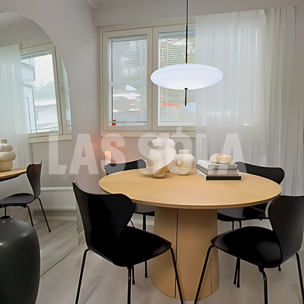 Vintara Oval LED Lamp for Elegant Interior Lighting OpalDwell