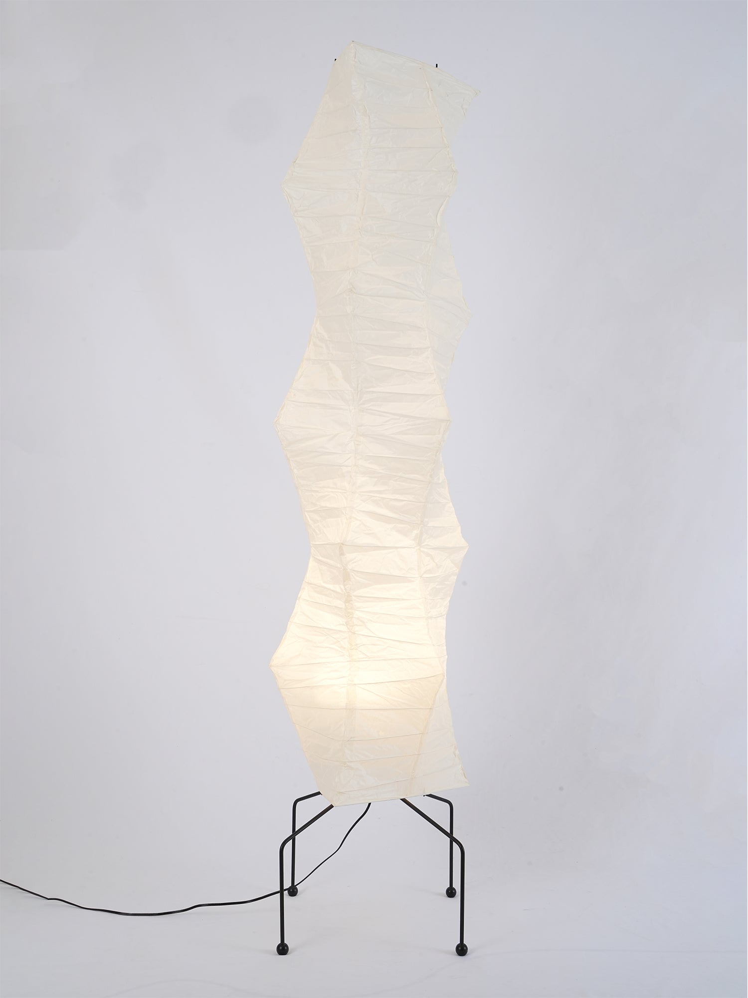 Kaze Rice Paper Floor Lamp - Japanese-Inspired Ambient Glow OpalDwell