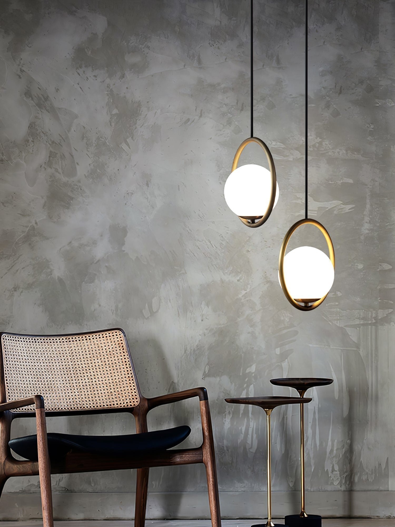 Lyra Modern Pendant Lamp With Elegant Minimal Design - OpalDwell