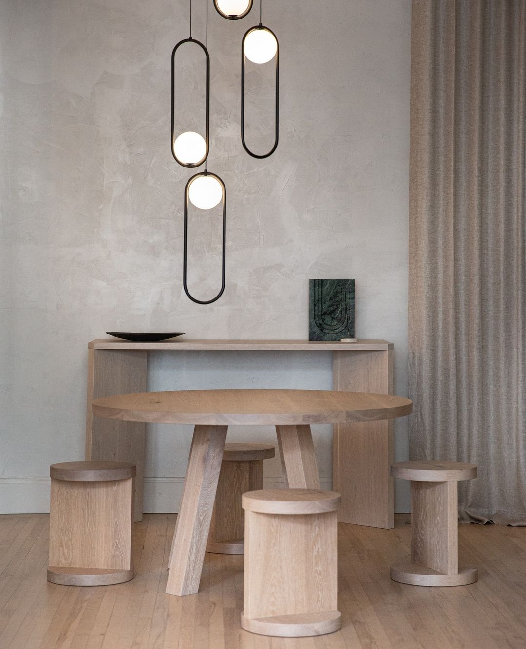 Lyra Modern Pendant Lamp With Elegant Minimal Design - OpalDwell