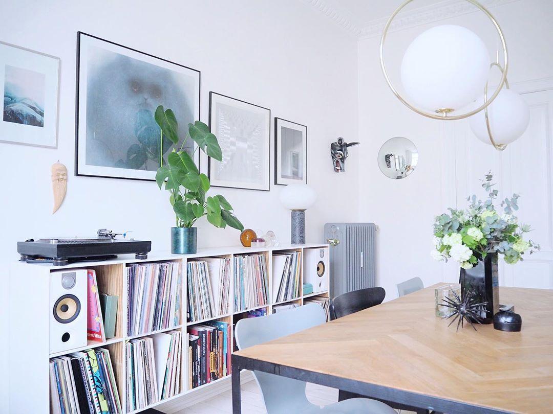 Lyra Modern Pendant Lamp With Elegant Minimal Design - OpalDwell