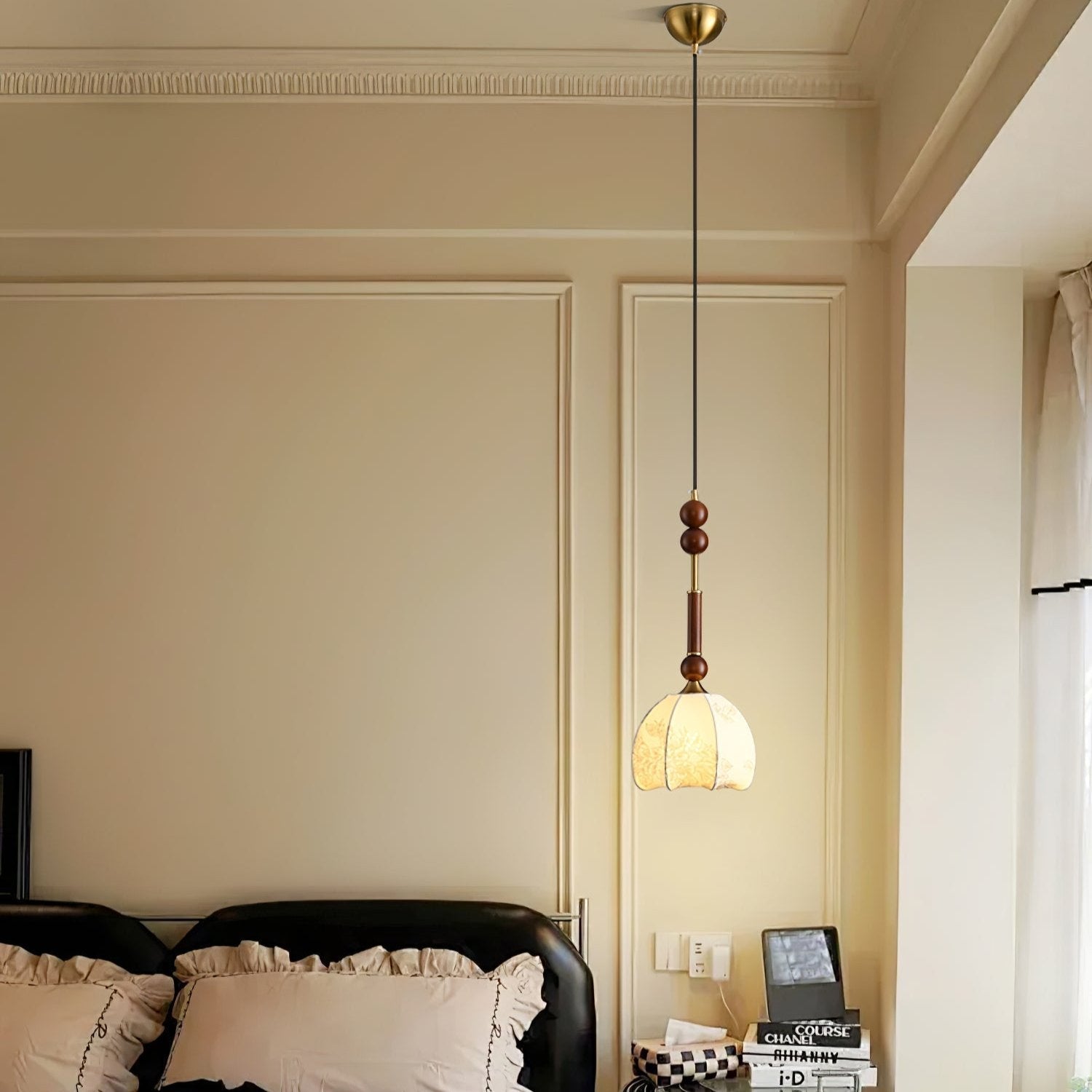 VeroLuce Italian Glass Pendant Lamp for Timeless Interiors OpalDwell