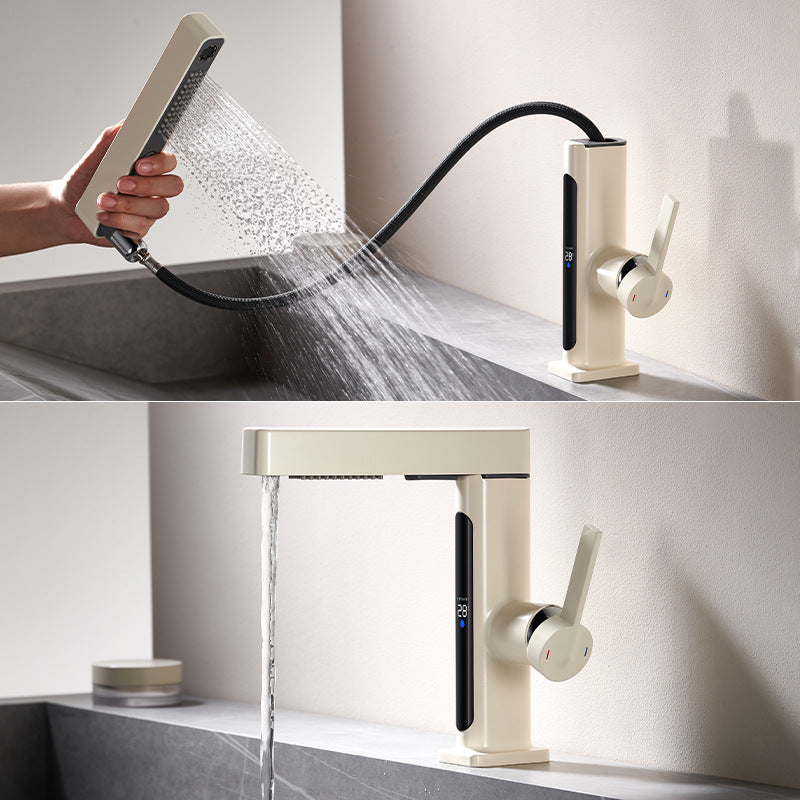 Alyra Single-Hole Pull-Out Faucet With Temperature Readout | OpalDwell OpalDwell
