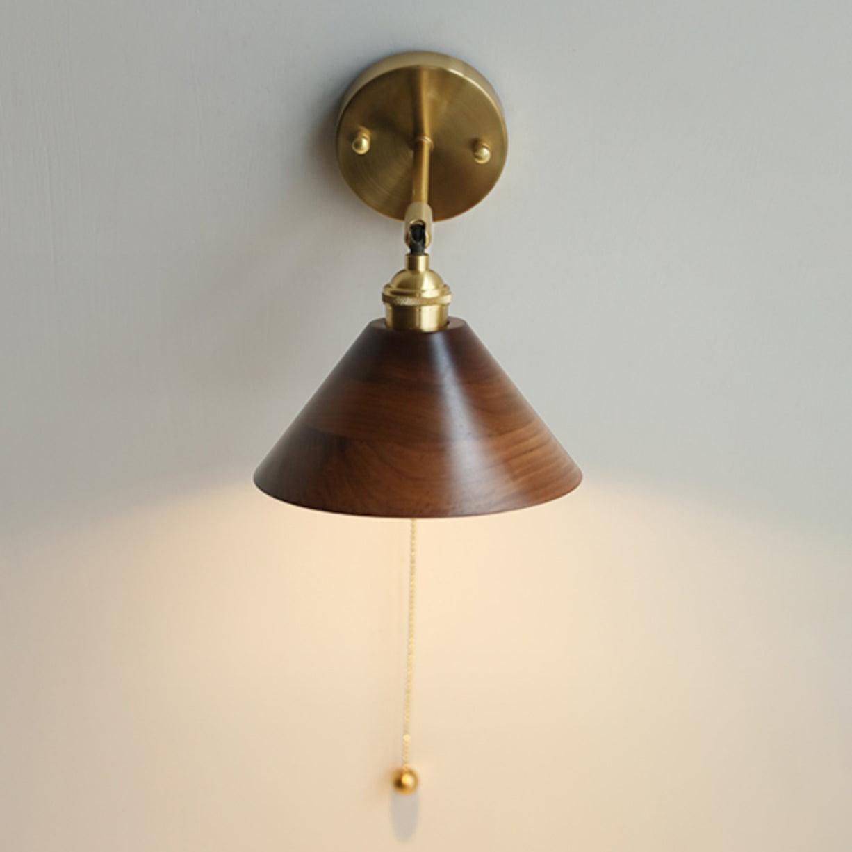 Aureo Vintage-Style Wood Wall Lamp with Pull Chain Switch - OpalDwell
